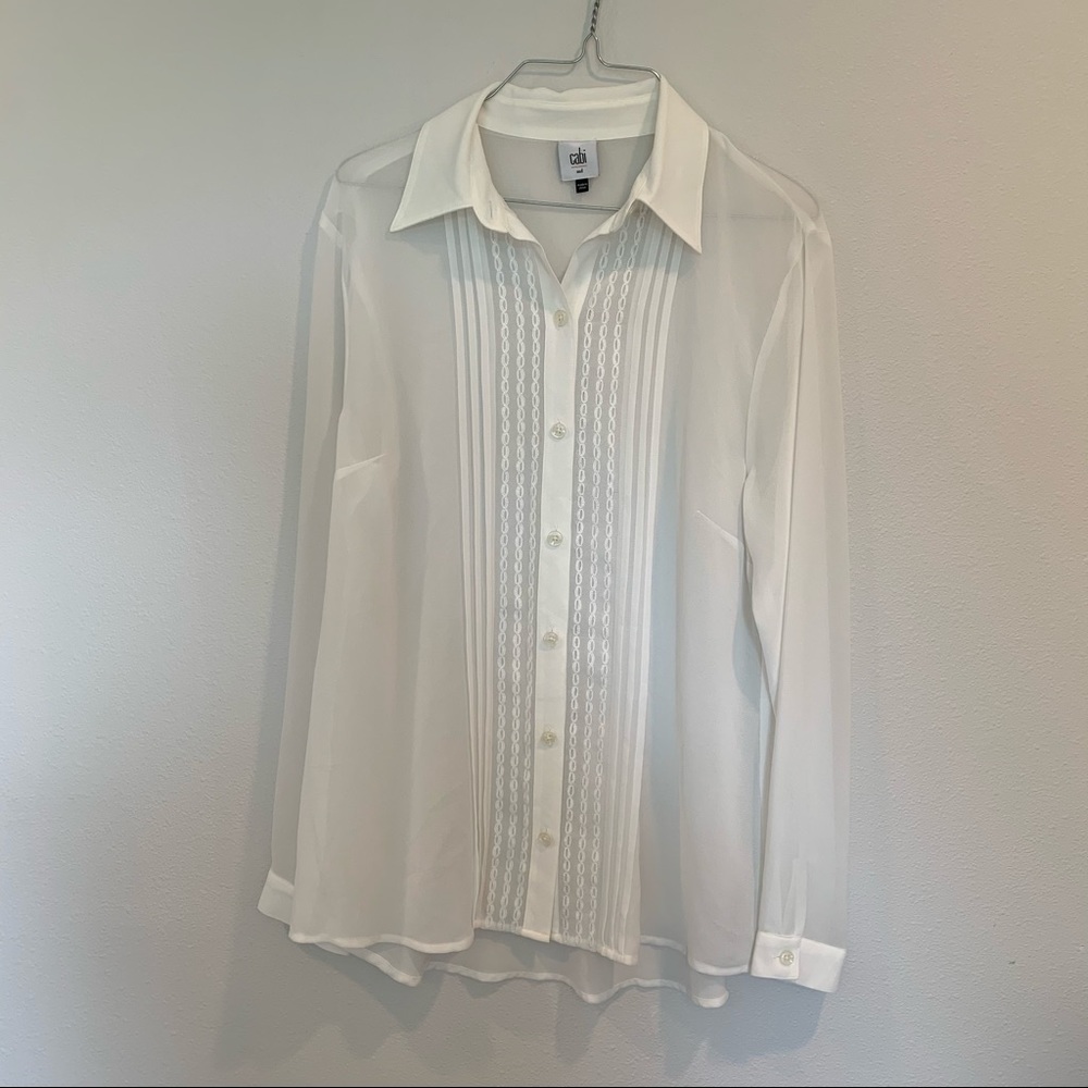 Cabi white blouse, ruffle detail on front